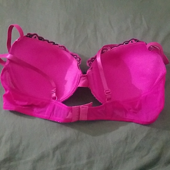 Bra - Picture 2 of 7